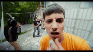 Cover art for fumamos una ZAZA