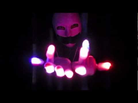 Ayo? Stunna's Basic Move Breakdowns: "The FingerRoll"