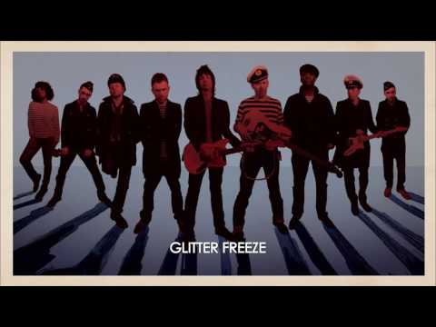 Gorillaz - Glitter Freeze [Live Morning Becomes Eclectic, KCRW 2010]