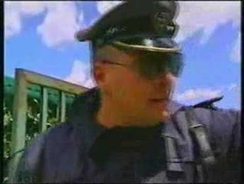 Macedonian Humour K-15 (part 30 - velosiped pred vladata)