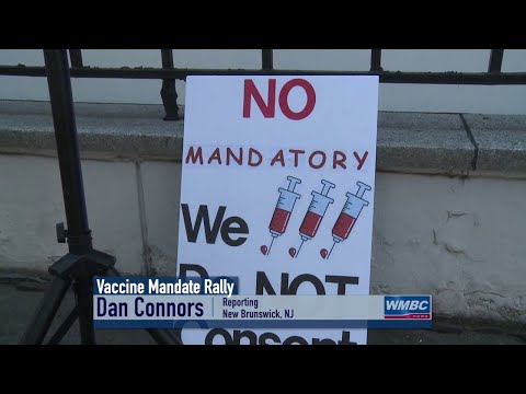 NJ New Brunswick Rutgers Student Rally Against COVID–19 Vaccine Mandate