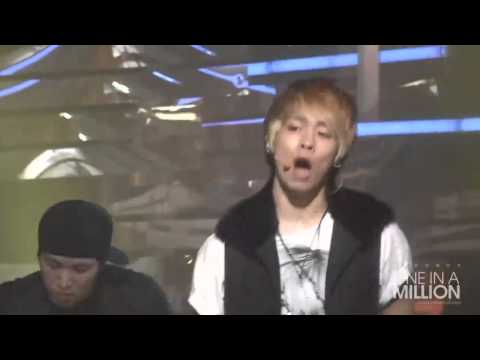 091114 SHINee Jonghyun Fancam