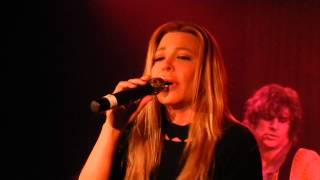 Taylor Dayne - &quot;Tell It To My Heart&quot;, Live in NYC - 4/6/2013, at The Canal Room (80&#39;s party night)