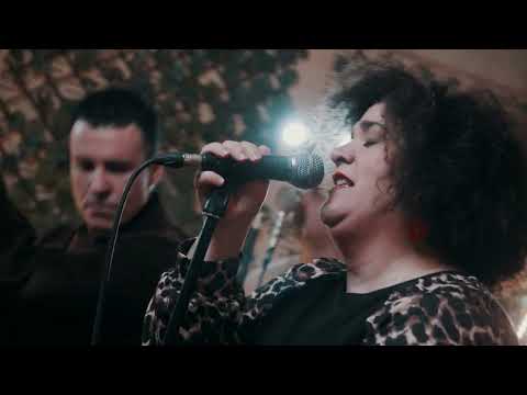 Modus Operandi ft  Aiora Renteria  - Laztana subtitulado al Euskera y al Español