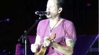 Gary Allan Something In The Way She Moves No Worries 4 14 2012