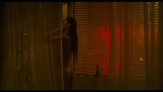 篠原涼子　シャワーシーン