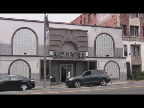 Event hall accused of scamming families