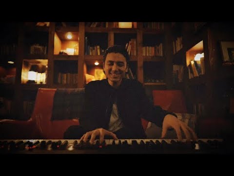 Taylor Swift “Wildest Dreams" but it’s 80’s ballad