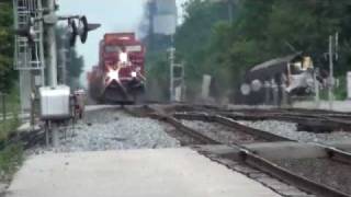 preview picture of video 'Trains, Waterloo Indiana'