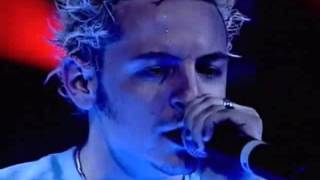 Download lagu Linkin Park   In The End Top Of The Pops 2001 mp3