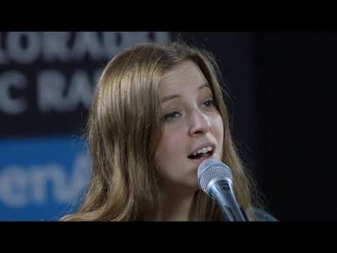 Jade Bird plays Something American at CPR's OpenAir
Jade Bird plays Something American at CPR's OpenAir