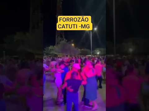 FEIRA LIVRE CATUTI-MG 04/2026 BELEZAS DO FORRÓ #saojoao #nordeste #piseiro