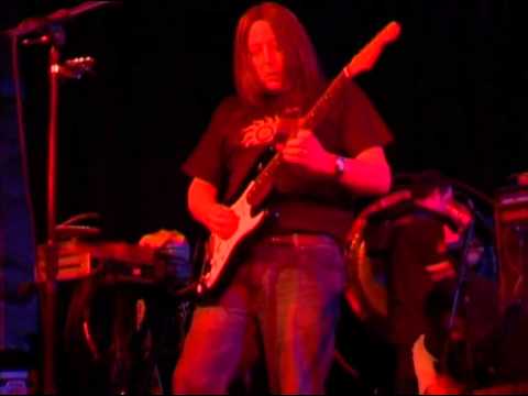 download lagu mp3 mp4 Pink Fraud, download lagu Pink Fraud gratis, unduh video klip Pink Fraud