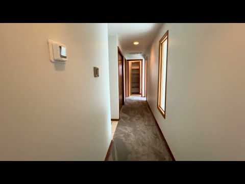 12371 Rainer Dr Burlington WA - Located On a Golf Course! property video