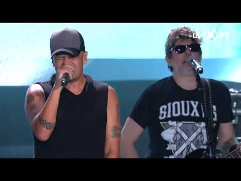 Andreas Kisser - 2015-19-18 Rock in Rio - Opening All Star Band
