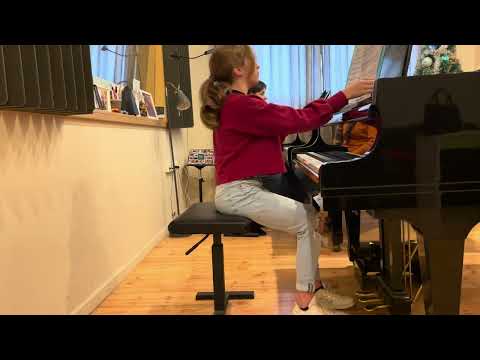 Lesson with Emma. We are working on Scherzo Brillante by C.Rollin