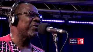 Rumba : Papa Wemba chante &quot;Ma Rosa&quot; dans Couleurs Tropicales sur #RFI