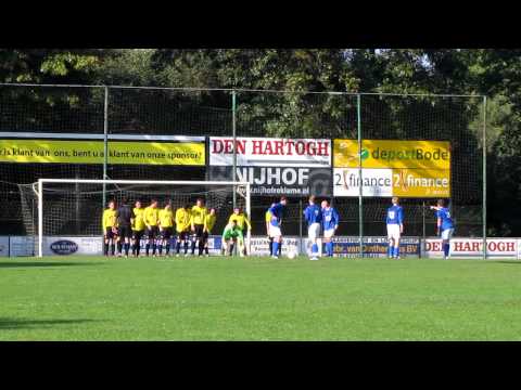 RKSV Margriet 1- Festilent 1, 2 okt 2011, 2-0