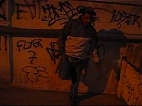 Flegomena mikrofona ma8eto xhma