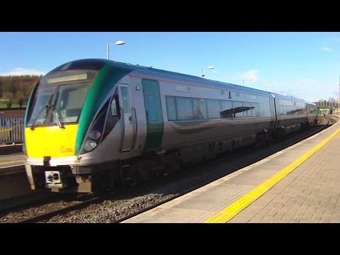 Irish Rail 22000 Class Intercity Train 22250 - Portarlington Station, Laois