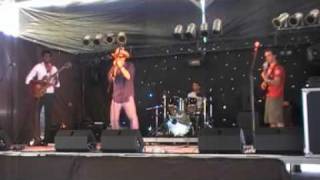 Jimi Beavis & the 385's at Sunshine Coast Blues Festival.mpg
