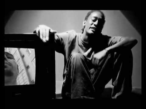 Fratziman Feat. Eli & George Hora - Necomercial la radio [ Oficial Video ]