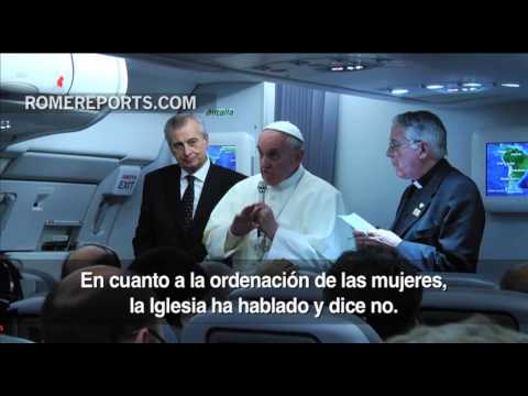Rueda de prensa del papa Francisco en el vuelo de regreso a Roma