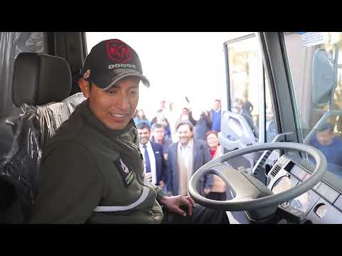 Gestión de residuos: El Gobernador entregó a La Caldera un camión recolector y compactador