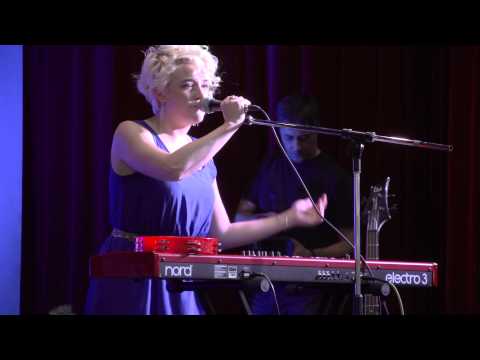 2012 BOSS Loop Station Contest Canadian National Finals - Chelsea Laing