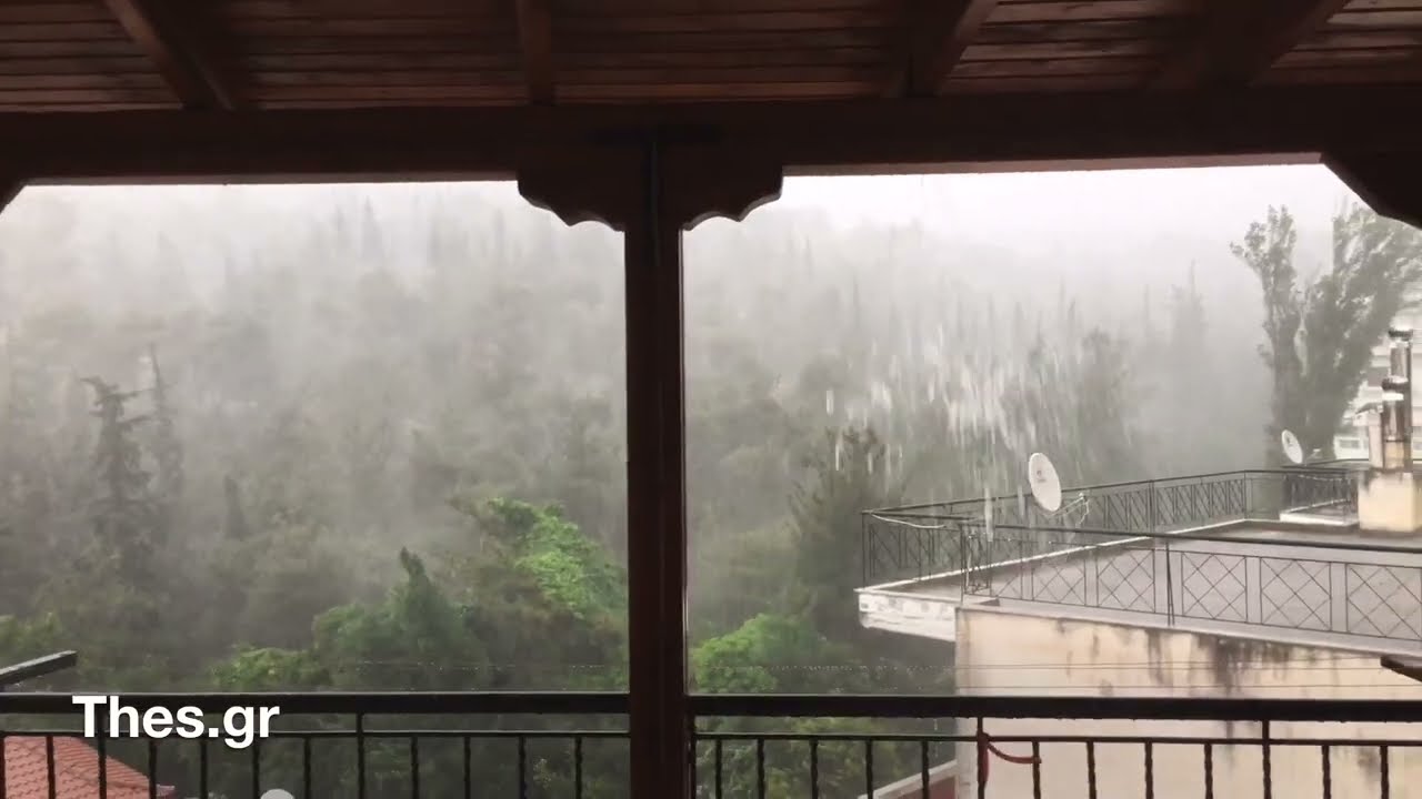 Thessaloniki im Griff des schlechten Wetters