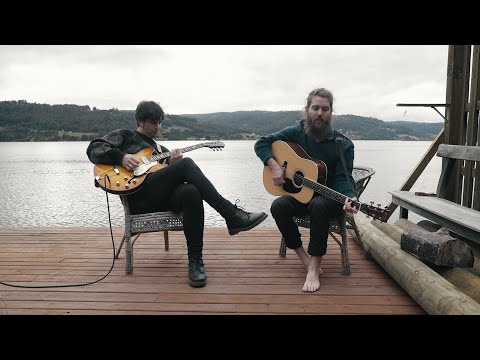 Ern Malley & Jethro Pickett play '25 Years'