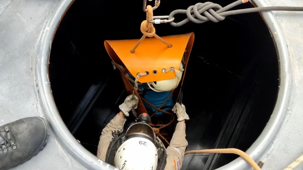 Simulado de ocorrência de resgate em espaço confinado - Salvamento em poço