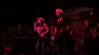 160730 Wendy Rich & The Soulshakers at Red Star Rock Bar #2