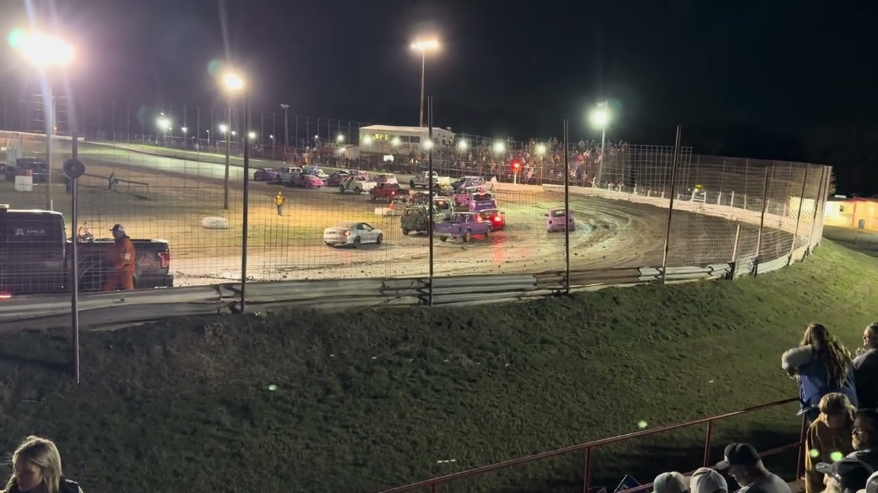 Beater race at Boyd racetrack