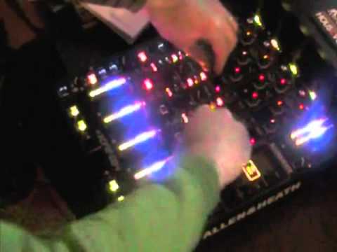 Demo Allen & Heath Xone DB4