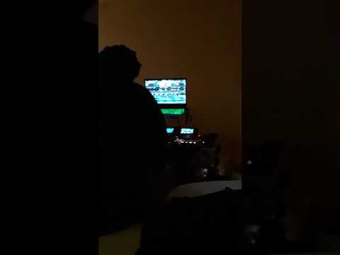 DJ SNEAK ATTACK Cutting & Scratching