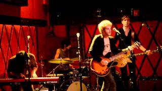 Harper Blynn - Christmas Ain't No Good Without You