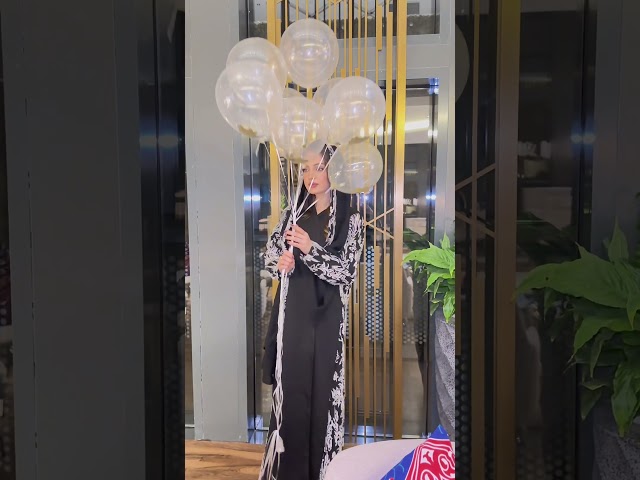 عبايه البيلسيه المطرز