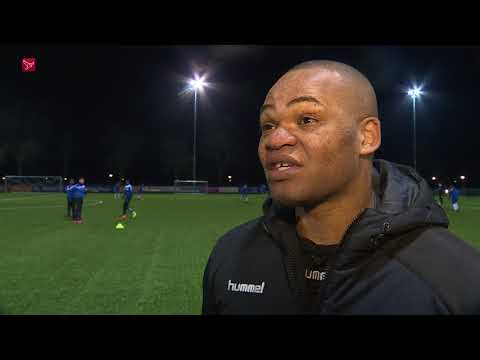 Trainer Collins John wil via Buitenboys top bereiken