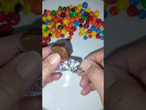 #musketeers  #Chocolate #opening chocolate #candy  #asmr #shorts