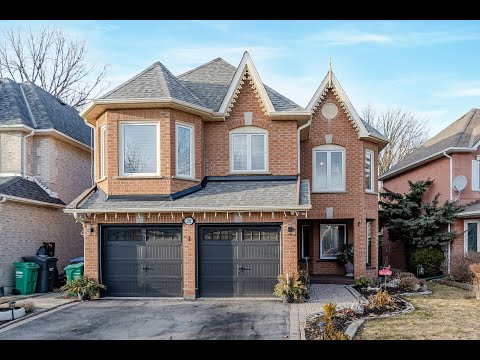 103 Vivians Crescent, Brampton Home - Real Estate Properties
