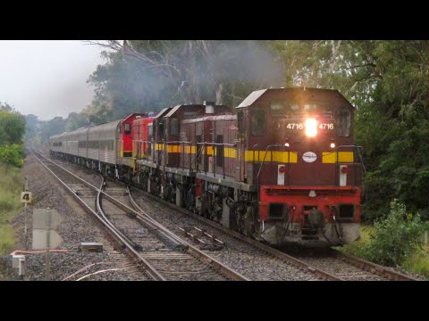 4716, 4702, 4708, 4906 on a Vintage Rail Journeys Transfer To Central