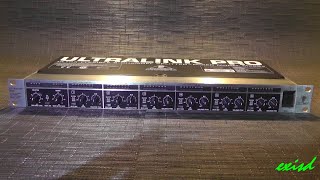 Video thumbnail for Behringer Ultralink Pro MX882 splitter mixer by exisd