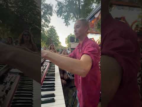 Lövestad - Maniac (unreleased) | Lago Lago festival pop-up party