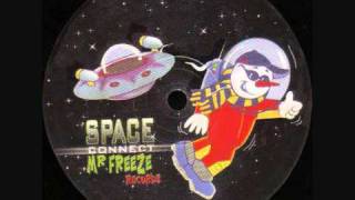 Interface 68 (LSDF) -Untitled- _B1_ (Mister Freeze 02)