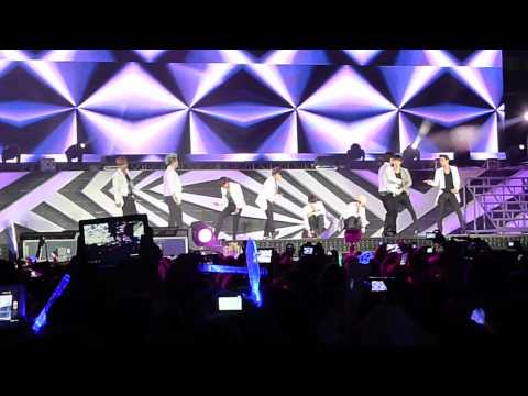 [Fancam] Super Junior - Sorry Sorry on SMTOWN Live World Tour in Jakarta
