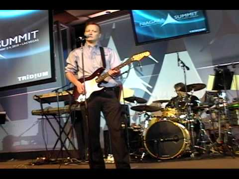 Niagara Summit 2010 - Gareth Johnson