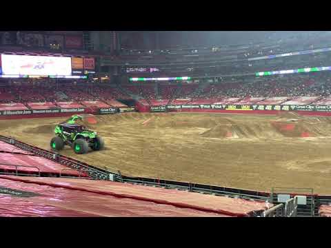 Monster Jam Monster Energy Truck. Todd LeDuc winning freestyle run