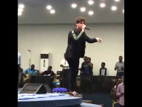 Yaya fanda nayo, ya English