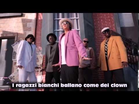 "UPTOWN FUNK" PARODIA ITA - Mark Ronson ft. Bruno Mars
